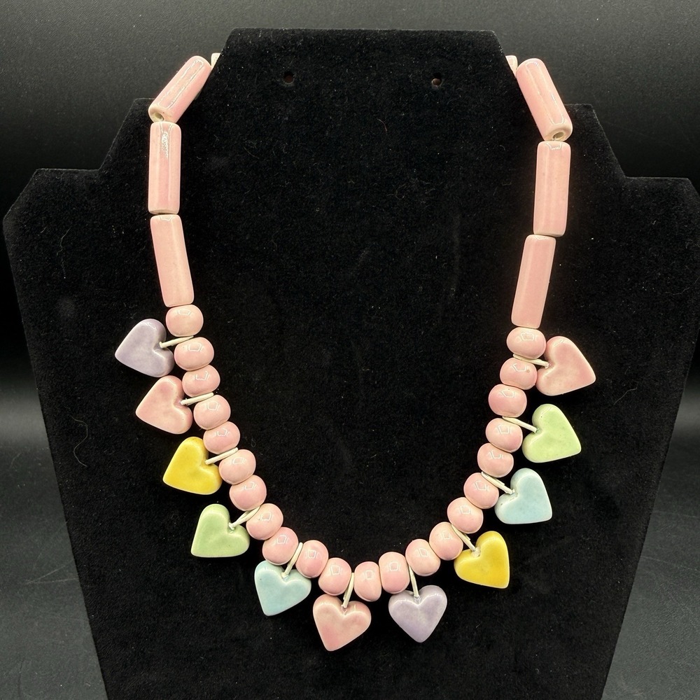 Vtg. Flying Colors Hand Painted Ceramic Pastel Heart‎  Necklace Candy Valentines